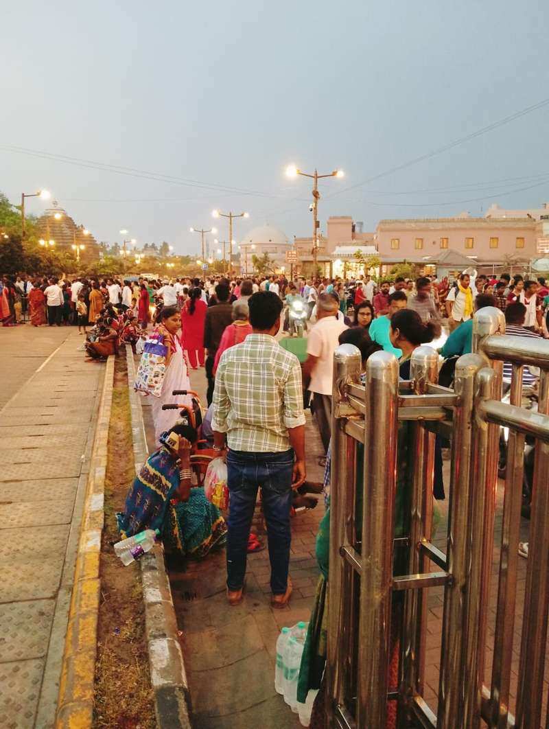 Serving food to people